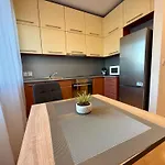 Citystay With Parking 아파트